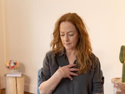 You Can Trust Your Grief: A Therapist's Approach To Grieving