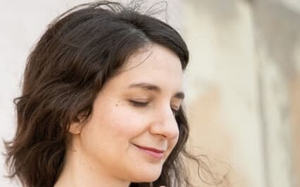 Somatic Experiencing® Meditation To Ground Yourself